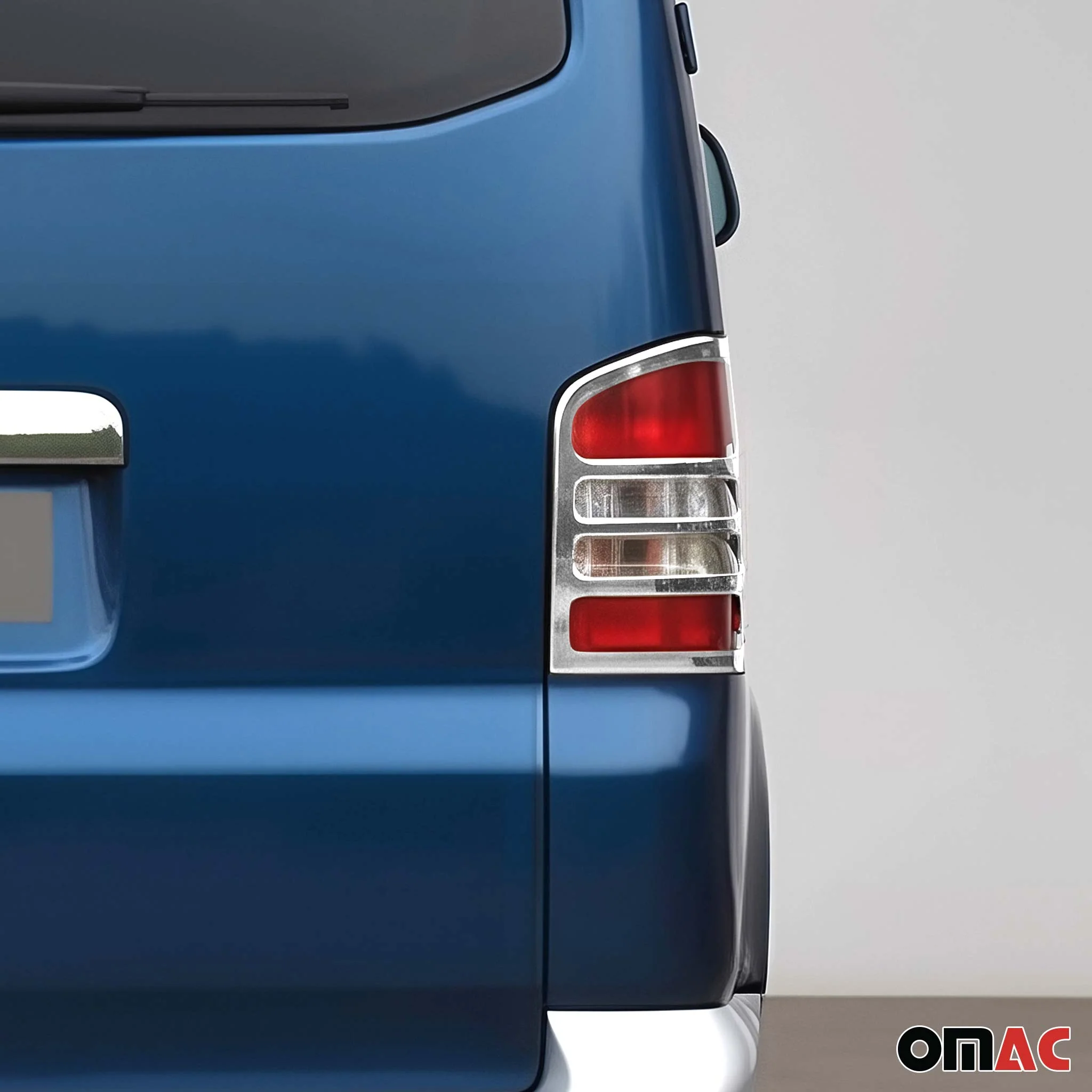 Cadre de Feu Stop Arrière pour VW T5 Transporter 2003-2010 acier inox 2x - Image 3